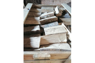 Дрова хвойные из сосны и ёлки, колотые на поддоне коробах - 2RM.